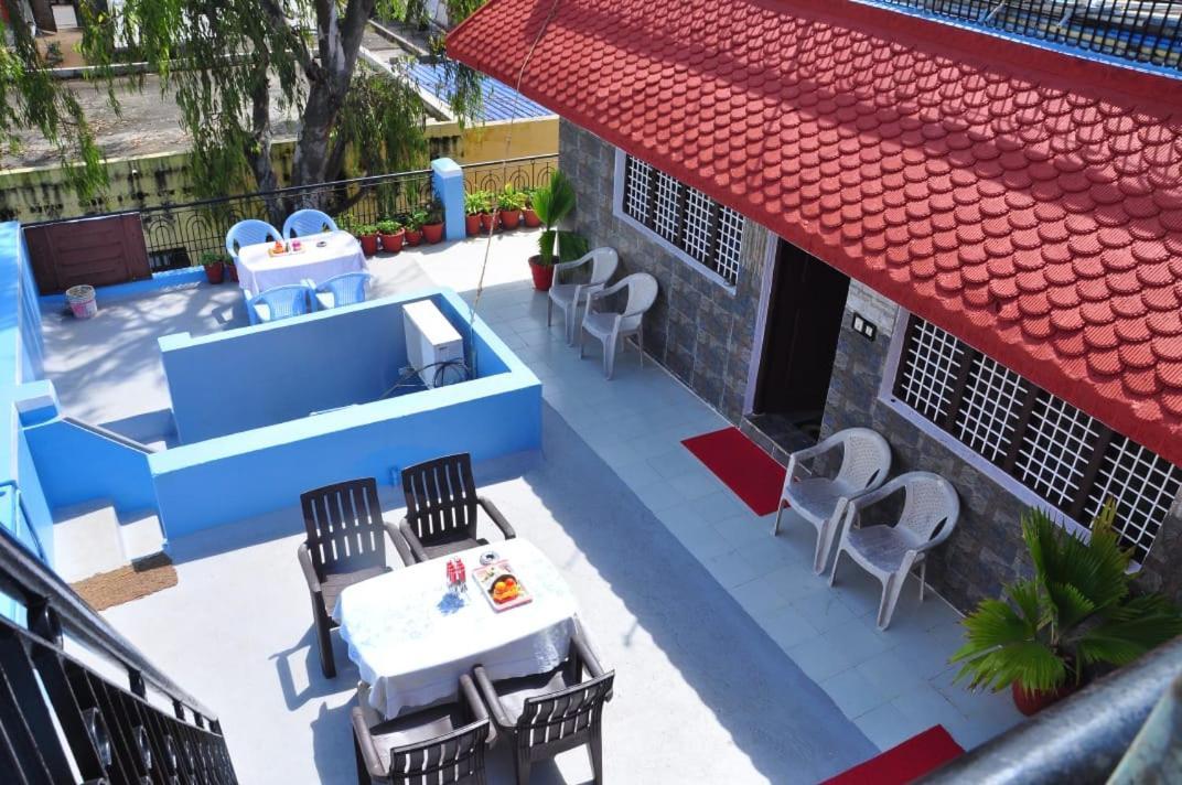 Ranjana Lodge *